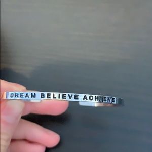 Mantra band dream believe achieve